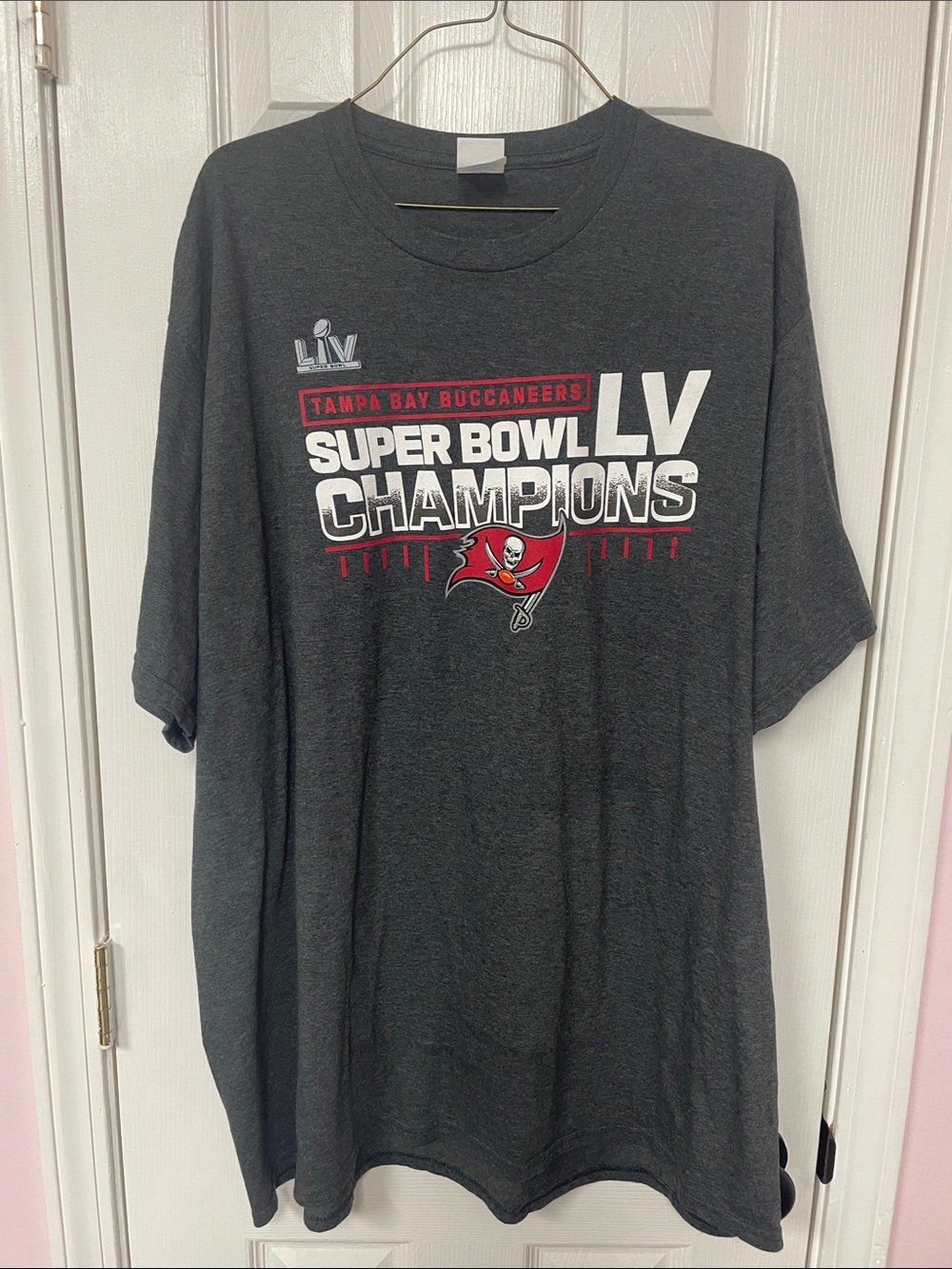 Gildan Dark Heather Gray Crewneck T-Shirt